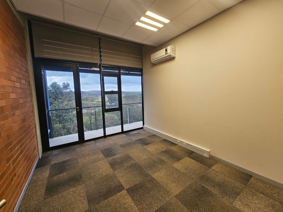 To Let commercial Property for Rent in Beacon Bay North Eastern Cape